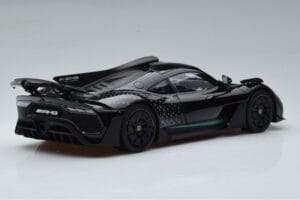 Mercedes AMG One Noir NZG 1:18 B66961042 Métal — image 4 sur 9