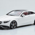 Mercedes Brabus 900 S-Class C222 Coupé Polar Blanc GT Spirit 1:18