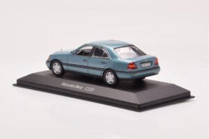 Mercedes C-Class W202 C220 Petrol Métallique Minichamps 1:43 B66005705 Métal — image 2 sur 3