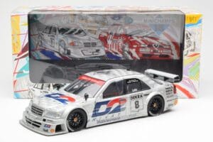 Mercedes C-Class W202 #8 E. Lohr DTM 1994 UT Models 1:18 180943308 Métal — image 6 sur 6