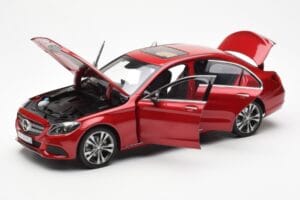 Mercedes C-Class W205 Rouge Métallique Asia Exclusive Norev 1:18 183835 Métal — image 2 sur 8