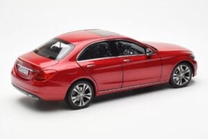 Mercedes C-Class W205 Rouge Métallique Asia Exclusive Norev 1:18 183835 Métal — image 3 sur 8