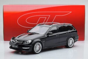 Mercedes C63 AMG S204 T-Model Noir GT Spirit 1:18 GT760 Résine — image 6 sur 6