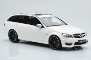 Mercedes C63 AMG S204 T-Model Blanc GT Spirit 1:18 GT147 Résine — image 4 sur 8