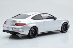 Mercedes C63S AMG C205 Coupé Argent GT Spirit 1:18 GT116 Résine — image 2 sur 6
