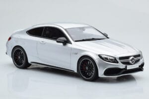 Mercedes C63S AMG C205 Coupé Argent GT Spirit 1:18 GT116 Résine — image 4 sur 6