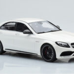 Mercedes C63S AMG W205 Blanc GT Spirit 1:18 - image 4 of 6