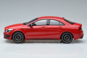 Mercedes CLA 45 AMG C117 Jupiter Rouge GT Spirit 1:18 GT031 Résine — image 3 sur 6