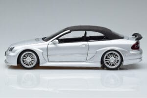 Mercedes CLK DTM AMG W209 Cabriolet Argent Kyosho 1:18 B66962272 Métal — image 4 sur 8