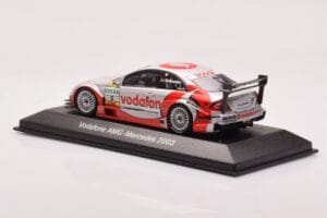 Mercedes CLK-DTM #3 B. Schneider Vodafone DTM 2003 Minichamps 1:43 B66961982 Métal — image 3 sur 4