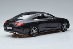 Mercedes CLS Coupé C257 Norev 1:18 B66960546 Métal — image 3 sur 7
