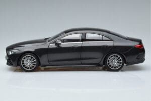 Mercedes CLS Coupé C257 Norev 1:18 B66960546 Métal — image 4 sur 7