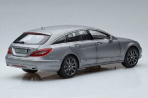 Mercedes CLS Shooting Brake X218 Alanite Gris Norev 1:18 B66960117 Métal — image 3 sur 7