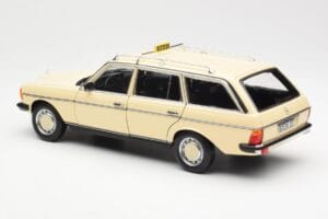 Mercedes 230T W123 T-Model Taxi Norev 1:18 183731 Métal — image 7 sur 8