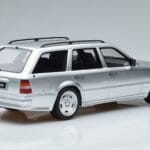 Mercedes E36 AMG S124 Argent Otto 1:18 OT889 Résine - image 2 of 6
