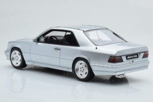 Mercedes E36 AMG C124 Coupé Argent Otto 1:18 OT731 Résine — image 5 sur 6