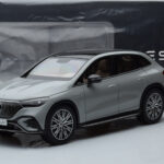 Mercedes EQE SUV X294 AMG Line Alpine Gris NZG 1:18 - image 8 of 8