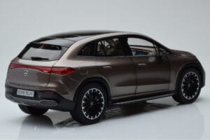 Mercedes EQE SUV X294 AMG Line Velvet Marron NZG 1:18 B66960836 Métal — image 3 sur 8