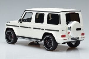 Mercedes AMG G63 W463 Blanc GT Spirit 1:18 KJ038 Métal — image 5 sur 6
