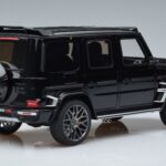 Mercedes G63 Brabus 700 Widestar W463 Noir Nacré GT Spirit 1:18 KJ040 Résine - image 2 of 6
