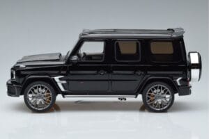 Mercedes G63 Brabus 700 Widestar W463 Noir Nacré GT Spirit 1:18 KJ040 Résine — image 3 sur 6