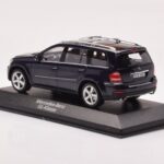 Mercedes GL X164 Tanzanite Bleu Minichamps 1:43 - image 3 of 4