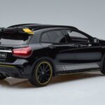 Mercedes AMG GLA45 X156 Jaune Night Edition GT Spirit 1:18 B66960469 Résine - image 2 of 6