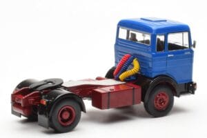 Mercedes LPS 1632 Bleu IXO 1:43 TR175 Métal — image 3 sur 4