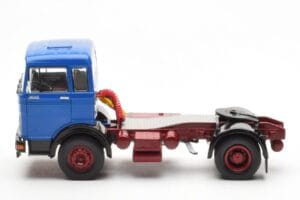 Mercedes LPS 1632 Bleu IXO 1:43 TR175