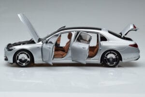 Mercedes Maybach S600 W222 V12 Biturbo Hightech Argent Almost Real 1:18 820118 Métal — image 4 sur 12