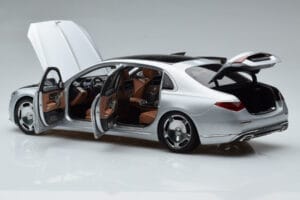 Mercedes Maybach S600 W222 V12 Biturbo Hightech Argent Almost Real 1:18 820118 Métal — image 8 sur 12