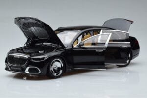 Mercedes Maybach S600 W222 V12 Biturbo Obsidian Noir Almost Real 1:18 820115 Métal — image 2 sur 11