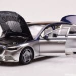 Mercedes Maybach S680 W223 Nautical Bleu Cirrus Argent Almost Real 1:18 820125 - image 2 of 8