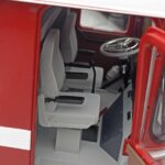 Mercedes O317 Porsche Transporter Rouge CMR 1:18 - image 11 of 12