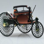Mercedes Patent Motorwagen Vert Norev 1:18 - image 4 of 6