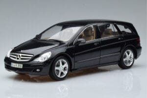 Mercedes R-Class W251 Obsidian Noir Minichamps 1:18 B66962325 Métal