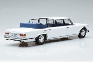 Mercedes 600 Pullman W100 Landaulet Blanc KK-Scale 1:18 KKDC181184 Métal — image 2 sur 6