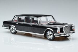 Mercedes 600 LWB Pullman W100 Noir MCG 1:18 MCG18187 Métal — image 4 sur 6