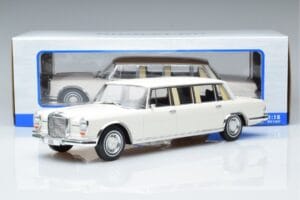 Mercedes S-Class 600 W100 LWB Pullman Blanc MCG 1:18 MCG18188 Métal — image 6 sur 6