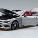 Mercedes S-Class A217 Cabriolet Gris Norev 1:18 B66960355 Métal - image 2 of 8