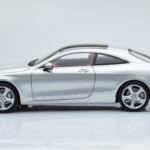 Mercedes S-Class W222 Iridium Argent Norev 1:18 - image 4 of 8