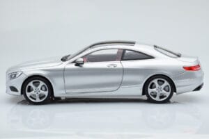 Mercedes S-Class W222 Iridium Argent Norev 1:18 B66961242 Métal — image 4 sur 8