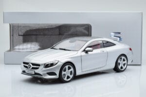Mercedes S-Class W222 Iridium Argent Norev 1:18 B66961242 Métal — image 8 sur 8