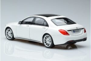 Mercedes S-Class W222 AMG Line Norev 1:18 183792 Métal — image 6 sur 7