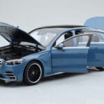 Mercedes S-Class W223 Vintage Bleu Norev 1:18 B66960828 - image 2 of 7