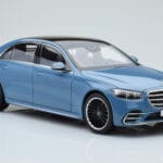 Mercedes S-Class W223 Vintage Bleu Norev 1:18 B66960828 - image 5 of 7
