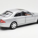 Mercedes S600 W220 Argent Métallique Norev 1:18 - image 3 of 8