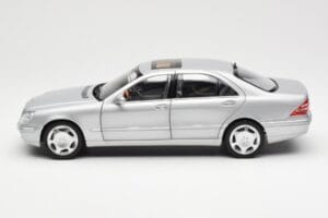 Mercedes S600 W220 Argent Métallique Norev 1:18 183810 Métal — image 4 sur 8