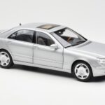 Mercedes S600 W220 Argent Métallique Norev 1:18 - image 6 of 8