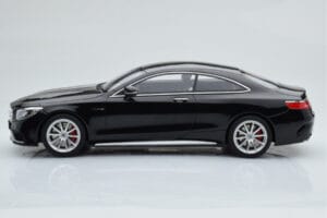 Mercedes AMG S63 C217 Coupe Noir GT Spirit 1:18 ZM041 Résine — image 3 sur 6